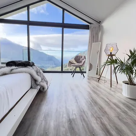 Blue Horizon Luxury Villa Senhora do Rosario (Madeira)