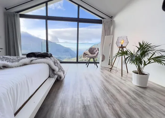 Blue Horizon Luxury Villa Senhora do Rosário