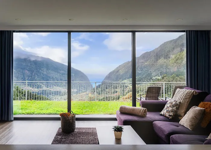 Blue Horizon Luxury Villa