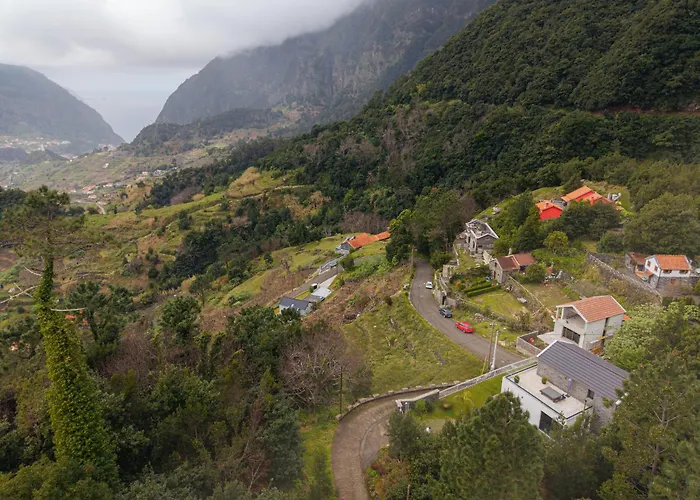 Blue Horizon Luxury Villa Senhora do Rosário